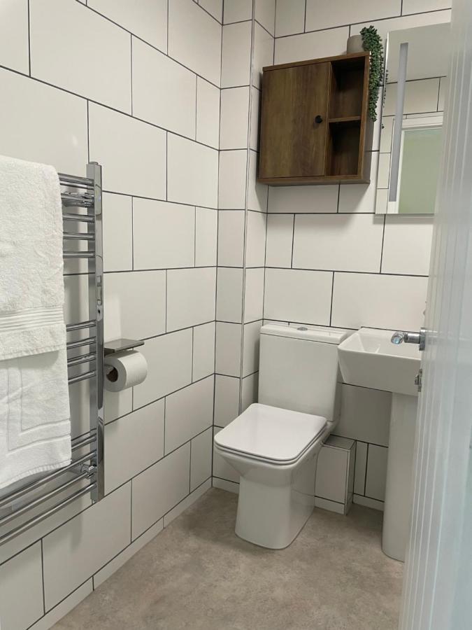 Courtyard House, With Parking And Patio Garden Villa Whitstable Eksteriør billede