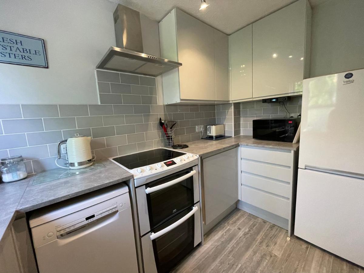 Courtyard House, With Parking And Patio Garden Villa Whitstable Eksteriør billede